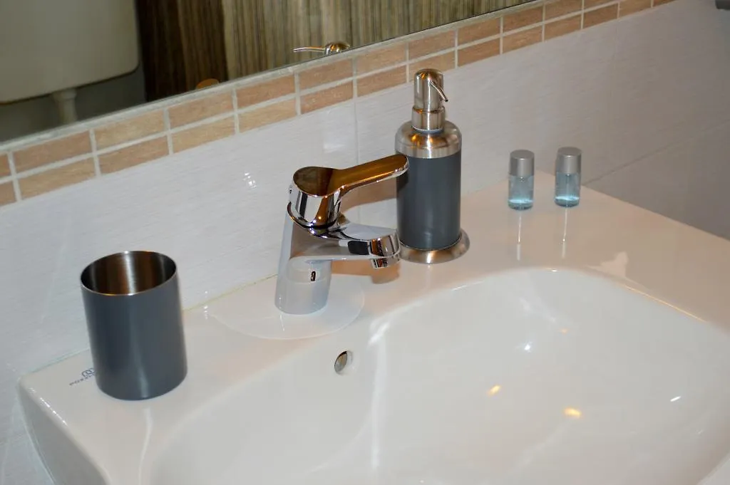 Check-Inn Rooms Rome