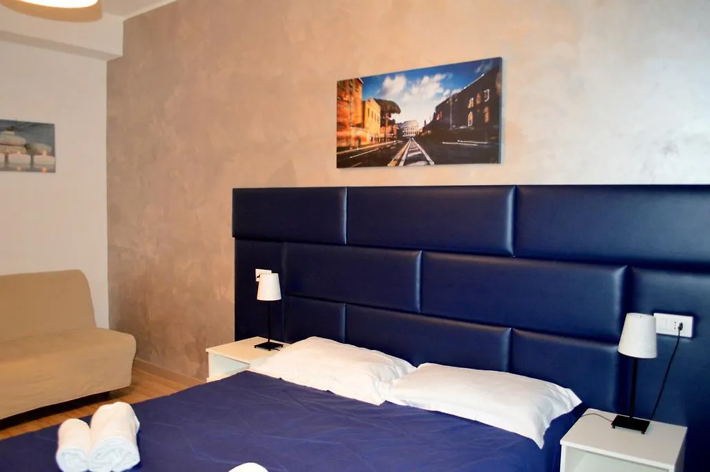 Check-Inn Rooms Rome Bed & Breakfast