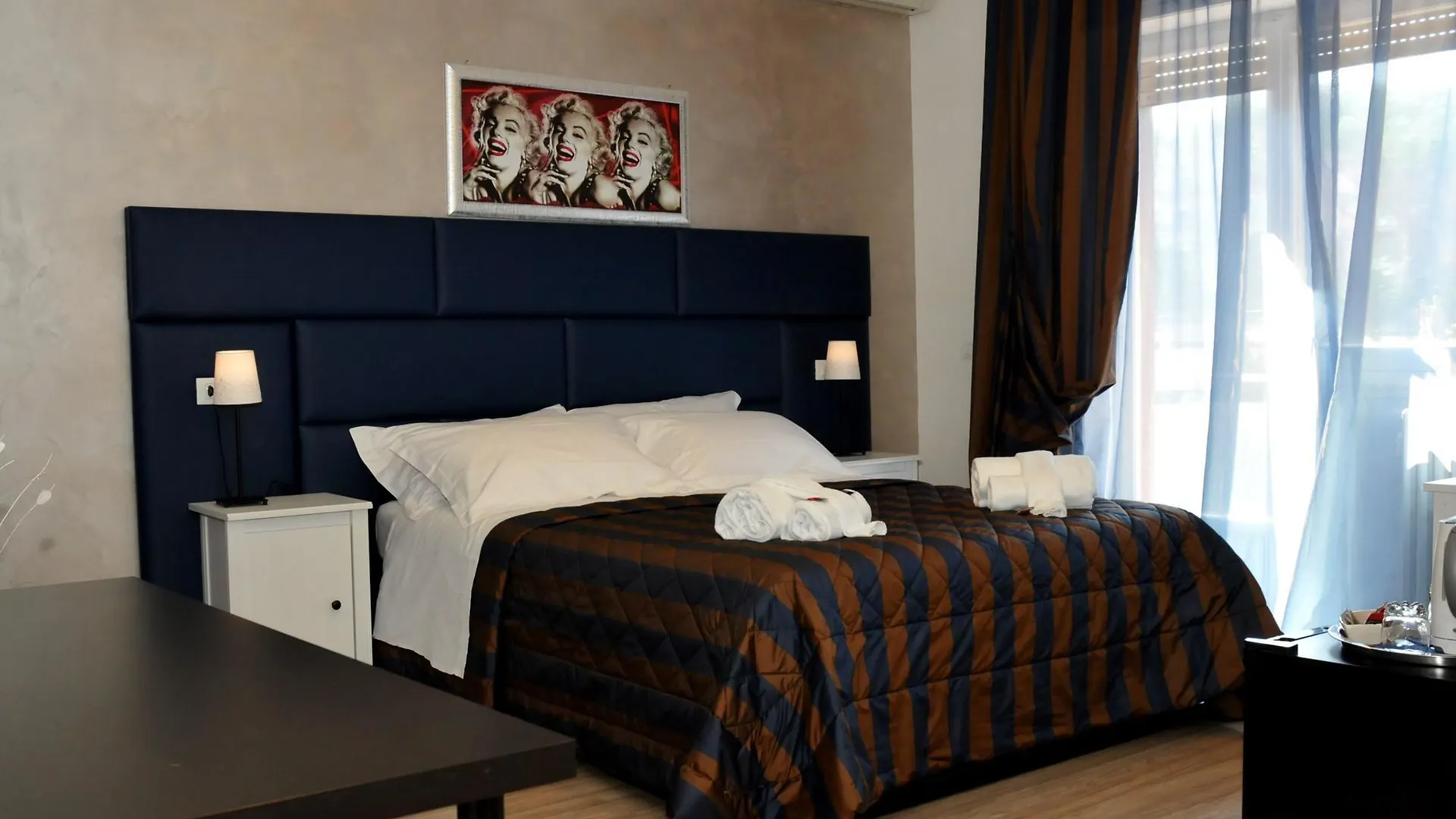 Check-Inn Rooms Rome